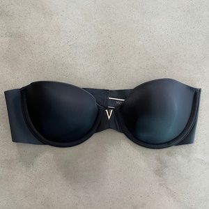 Victoria’s Secret Strapless Bra Black 32B